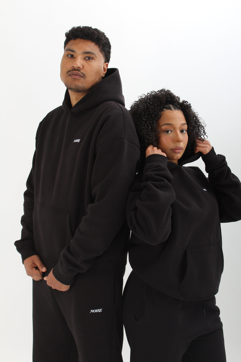 HOODIE BLACK