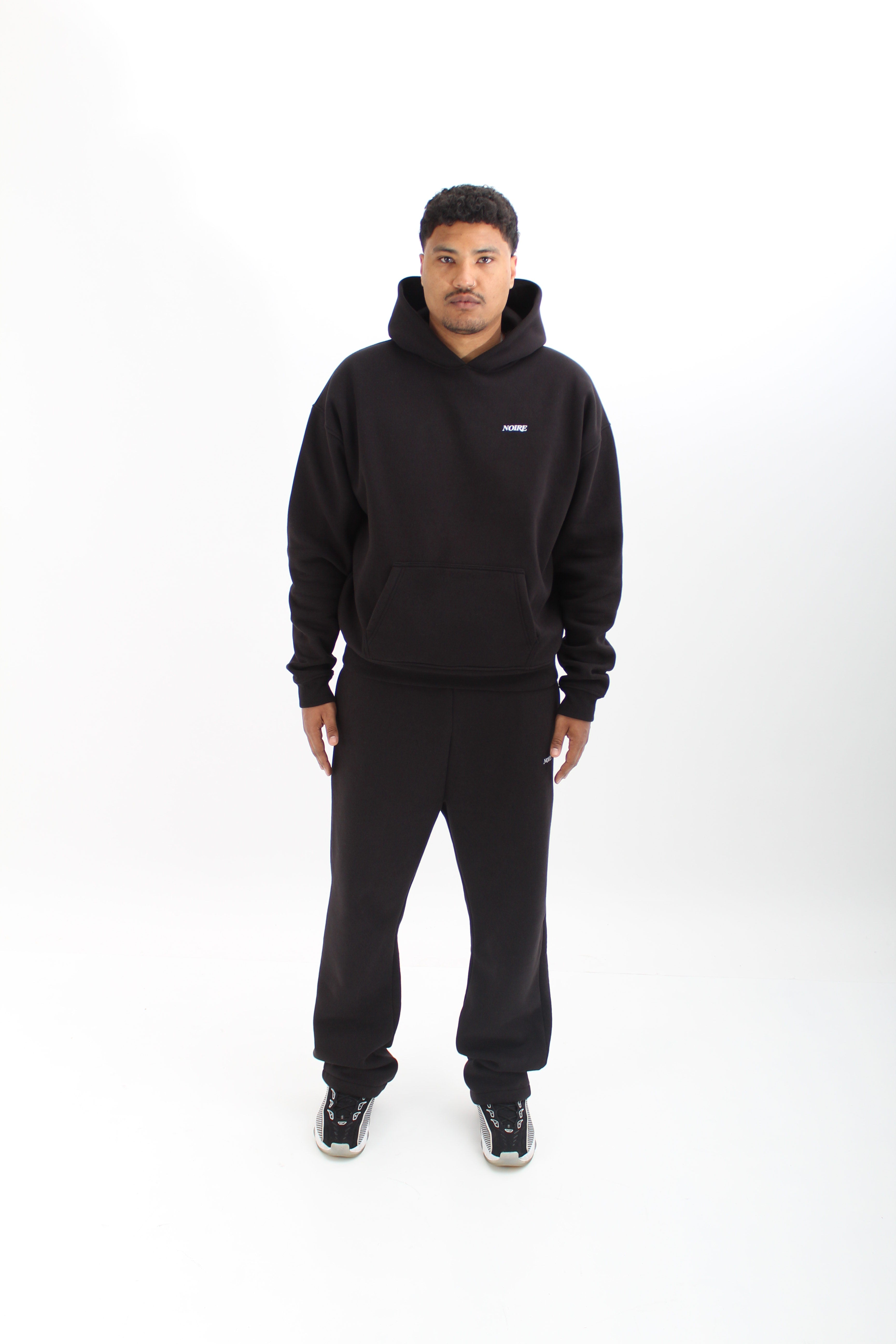HOODIE BLACK
